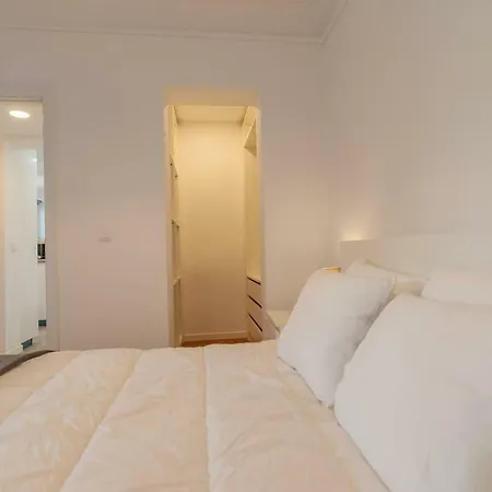 Spacious Basement In Alameda With Lovely Terrace! Apartment *