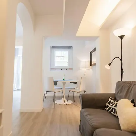 Spacious Basement In Alameda With Lovely Terrace! *